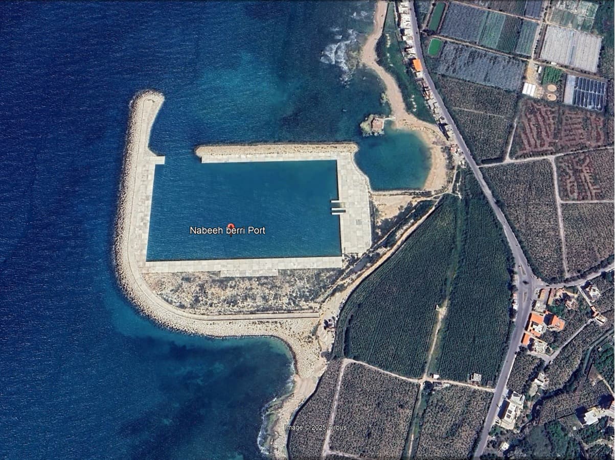 Aadloun Port