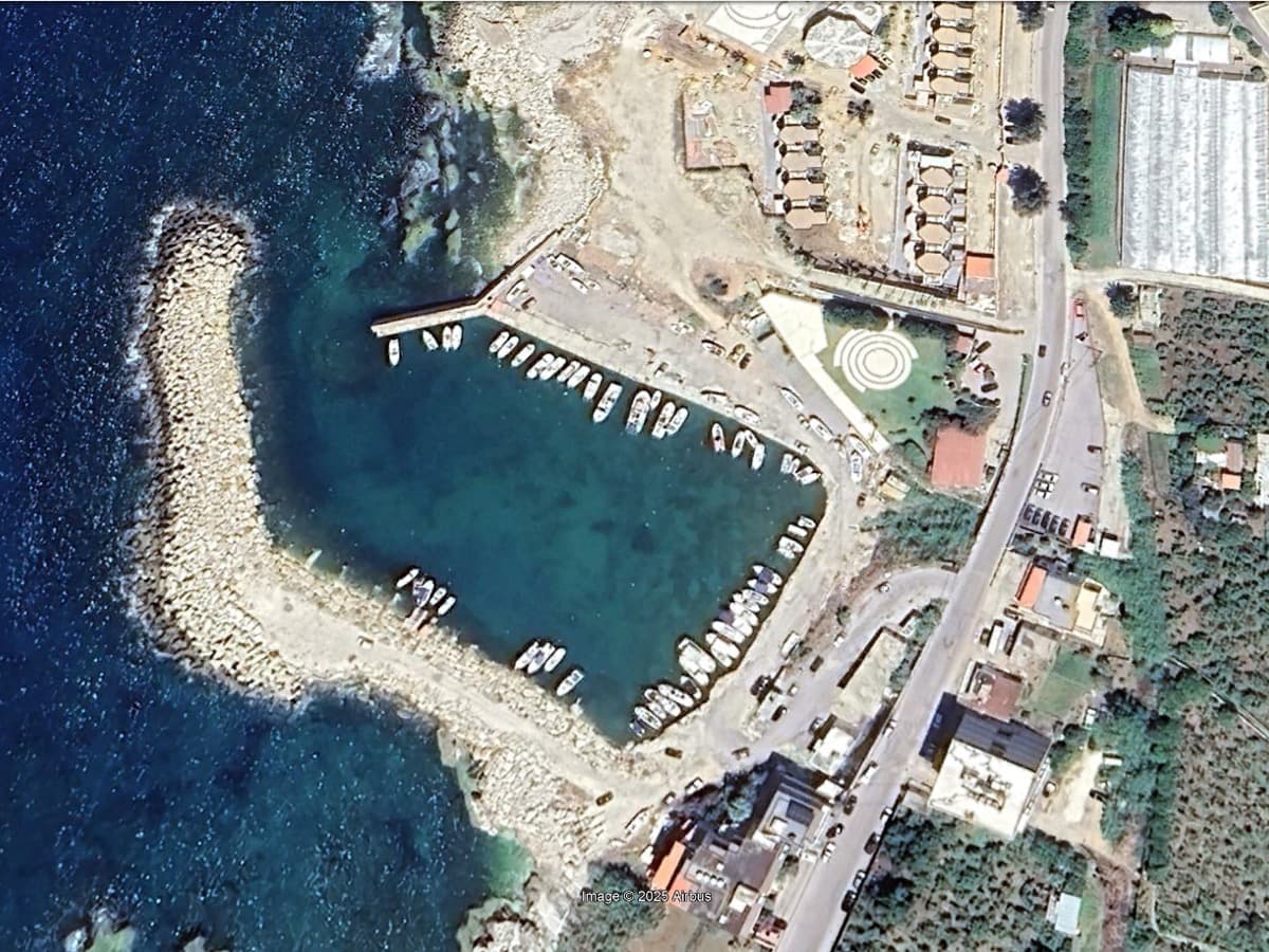 Bouar Port